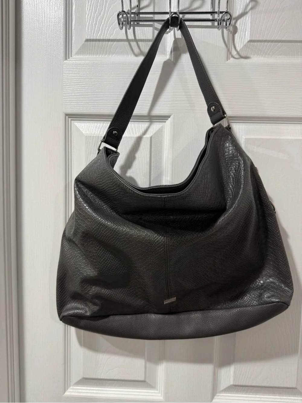 Jewel by thirty-one Dark Gray, faux snake skin Textured Shoulder Bag